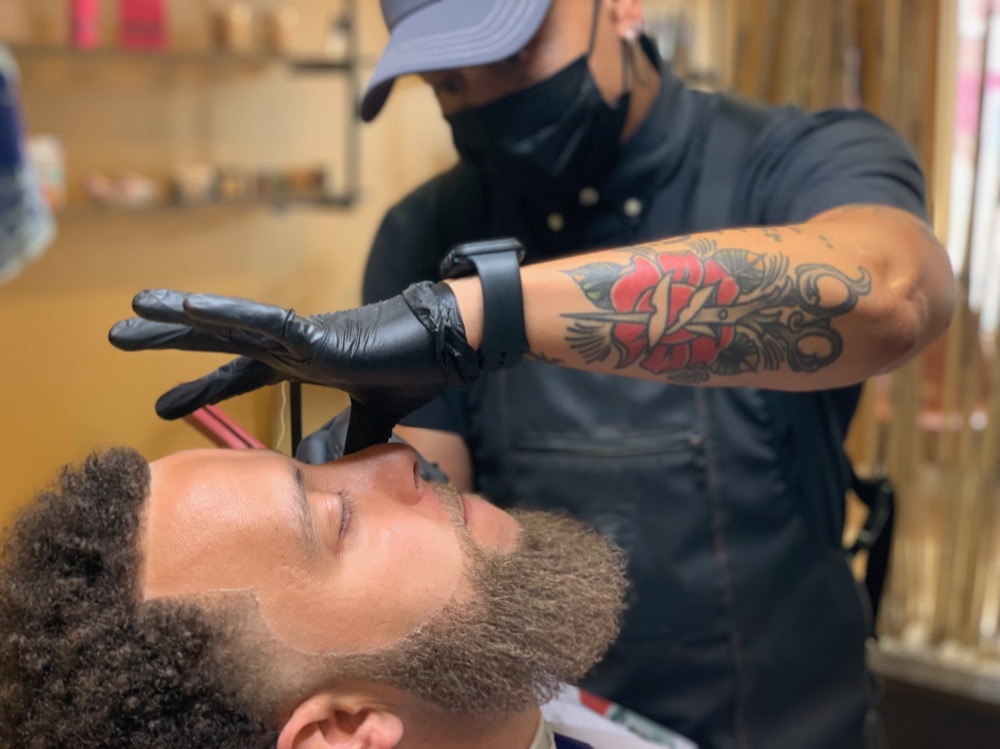 Beard detail completed at Select Styles in St. Louis