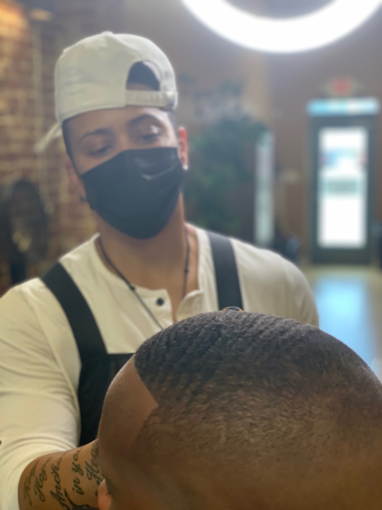 Wave cut completed at Select Styles in St. Louis